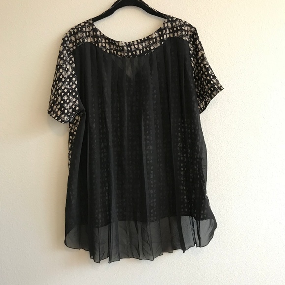 Black/cream short sleeve sheer back Bellatrix top - Picture 4 of 6